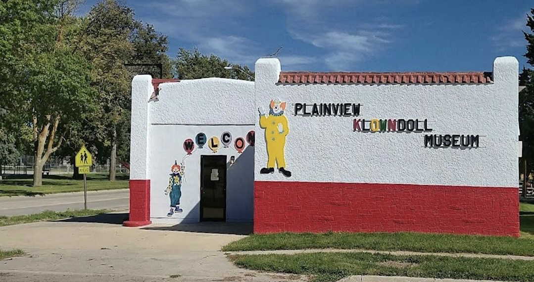 Plainview Klown Doll Museum Passport Stop Photo