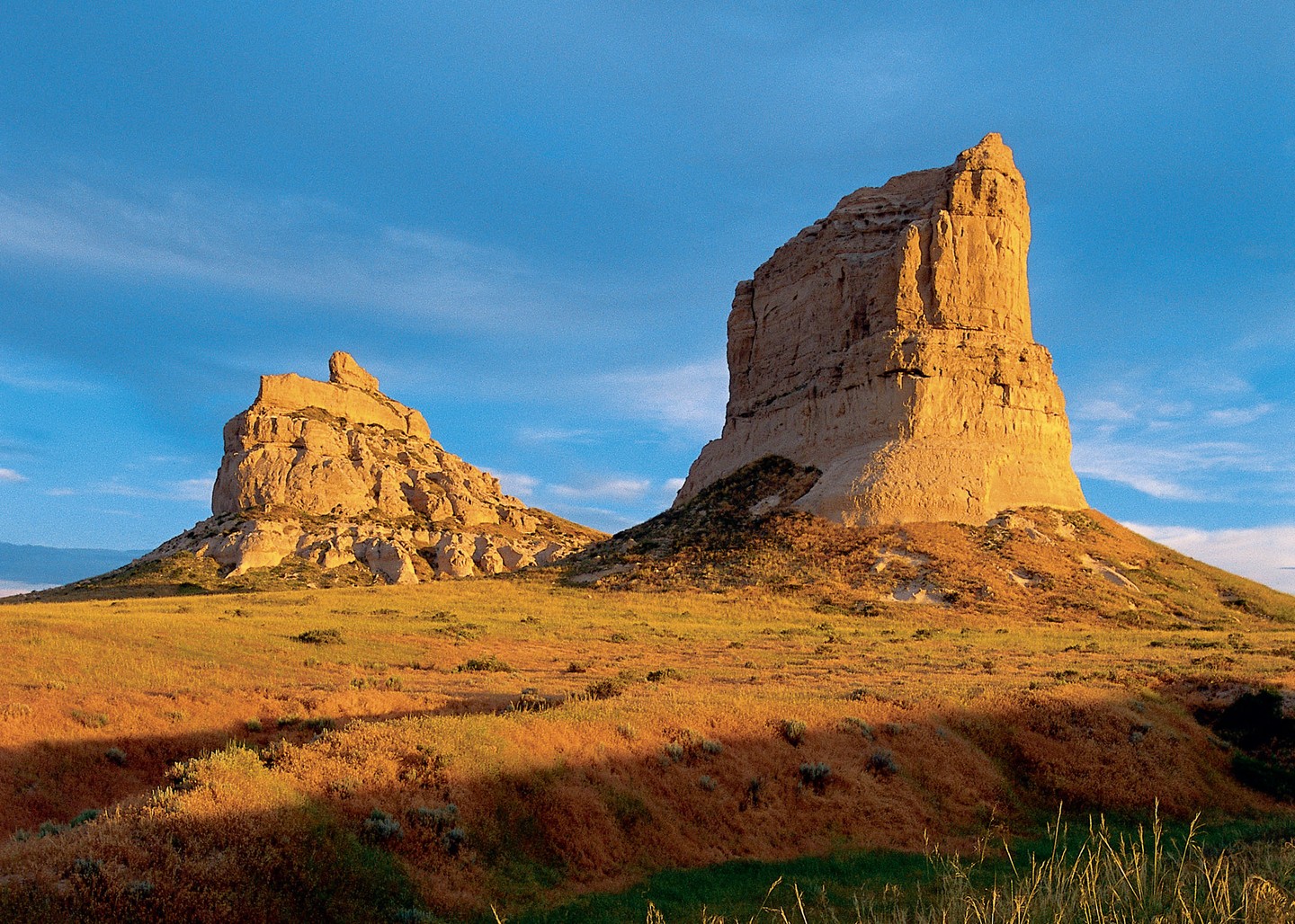 courthouse & jail rocks