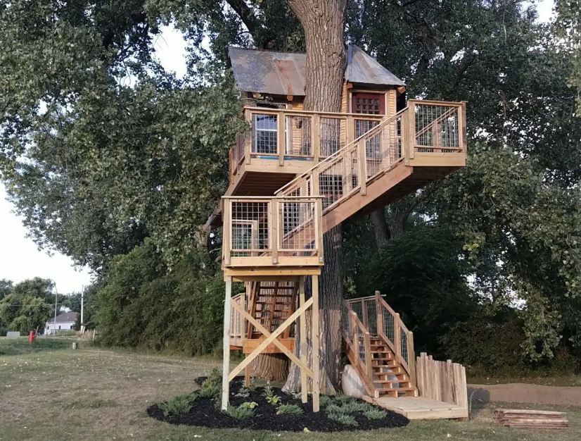 Kottage Knechtion Treehouse B&B