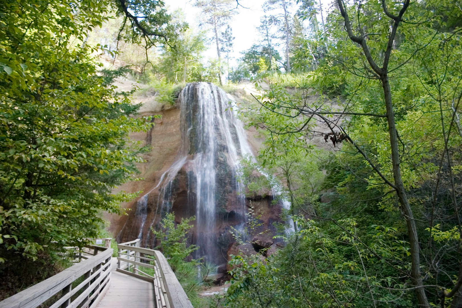 Smith Falls waterfall 