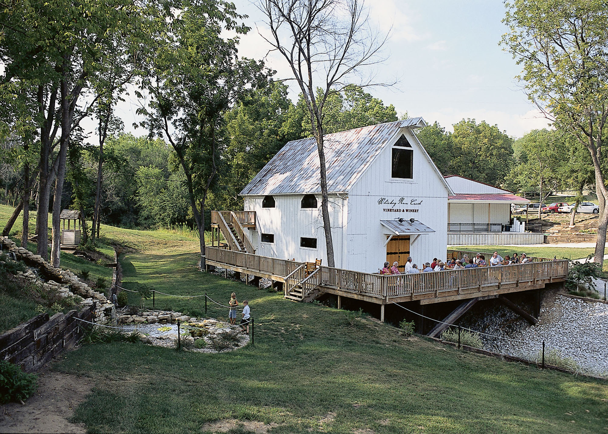 The barn at Whiskey Run Creek Winery and Distillery