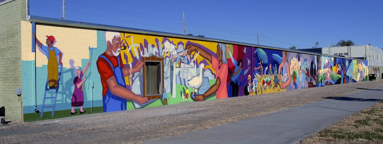 Working Together Toward a People's Art mural