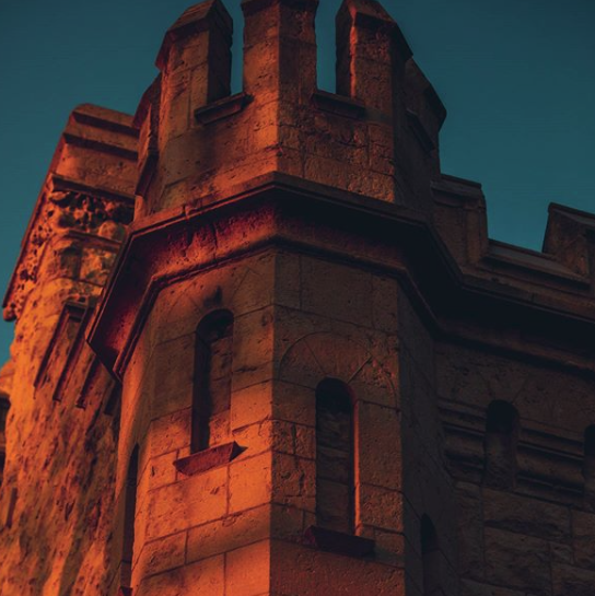 joslyn castle turret at sunset