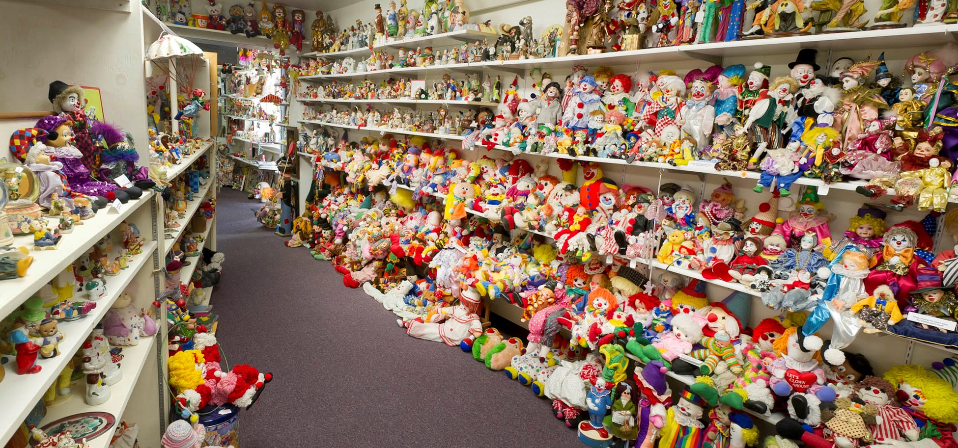 Plainview Klown Doll Museum