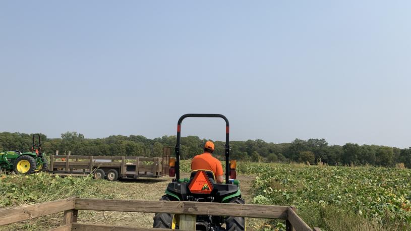 tractor pulling hayrack ride