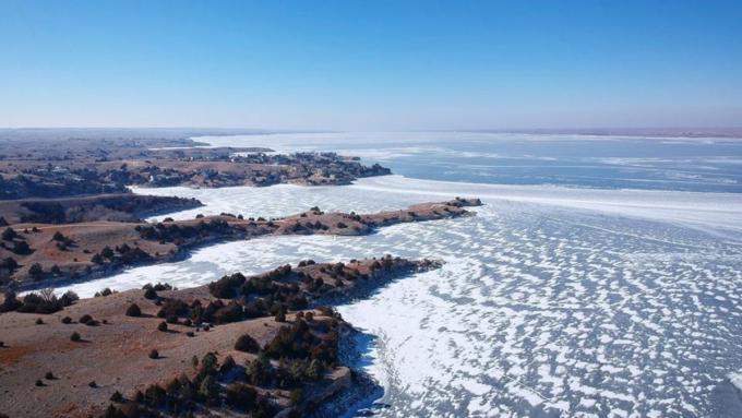 Lake McConaughy and Lake Ogallala State Recreation Areas