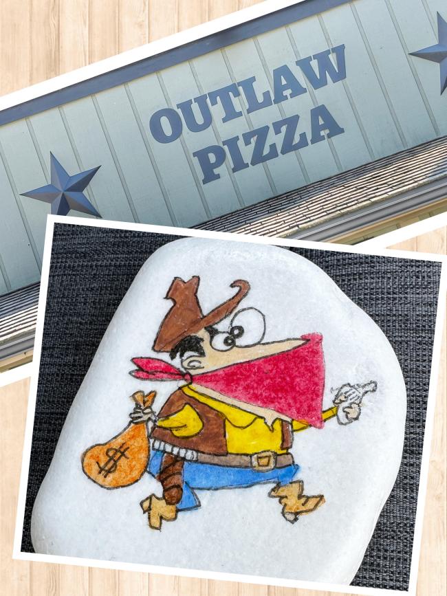 Outlaw Pizza.jpg